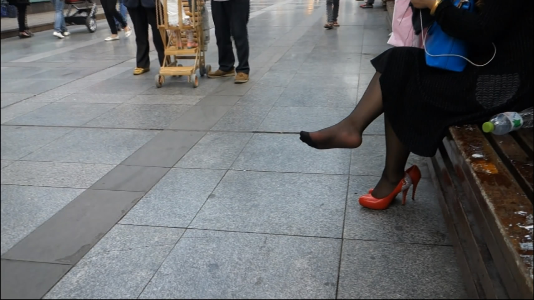 streetsnapnylon[00 01 34][20181203 220736 6]